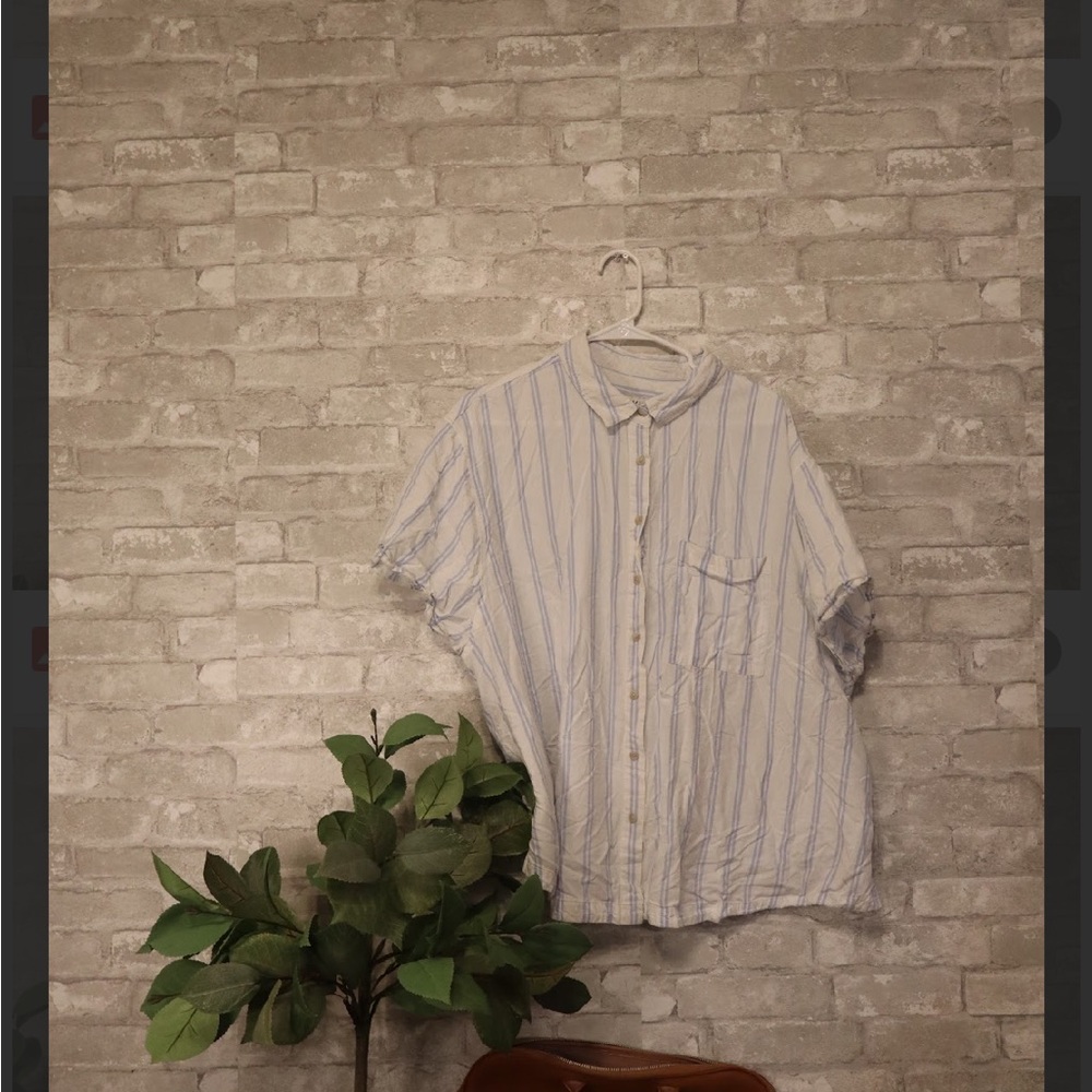Men's Blue Striped Shirt